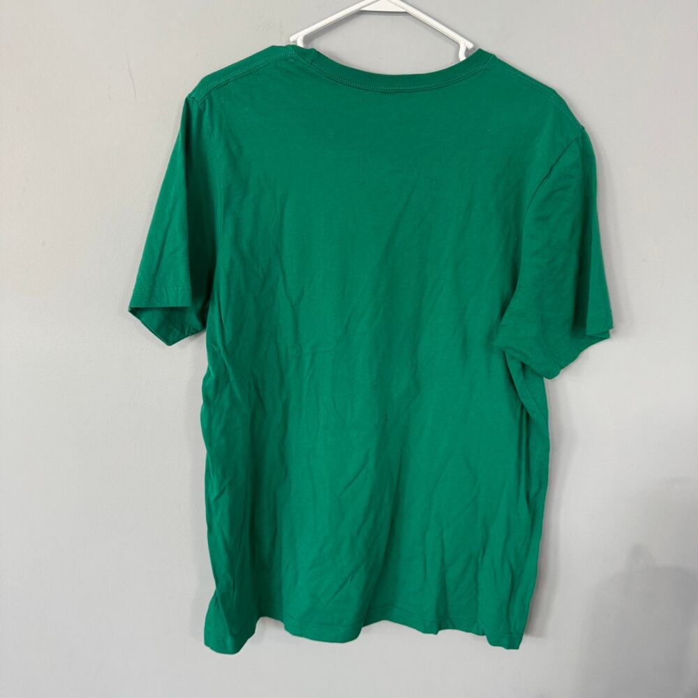 Bella Canvas The Grinch Social Distancing Green Short Sleeve Tee Shirt Size XL - Picture 3 of 6